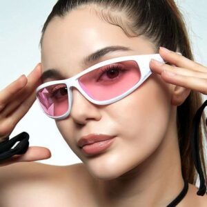 Sporty punk sunglass